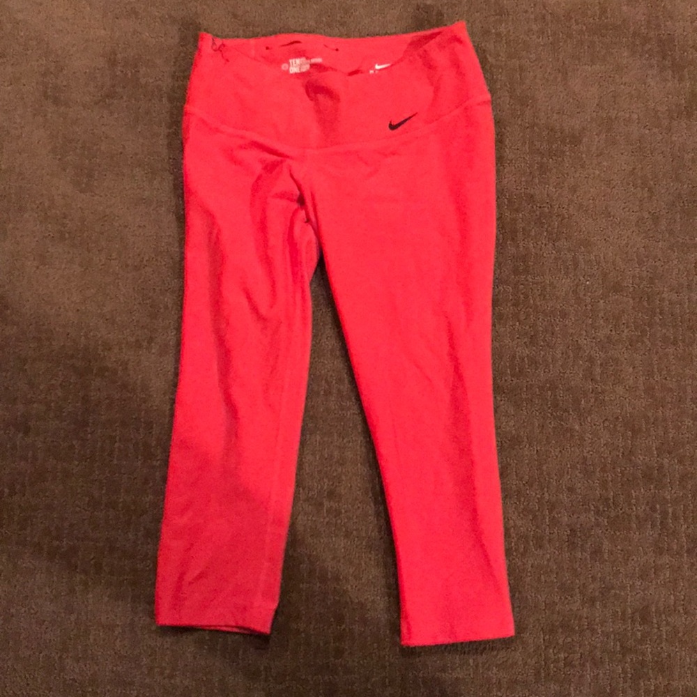 NIKE Dri-Fit Cropped Workout leggings